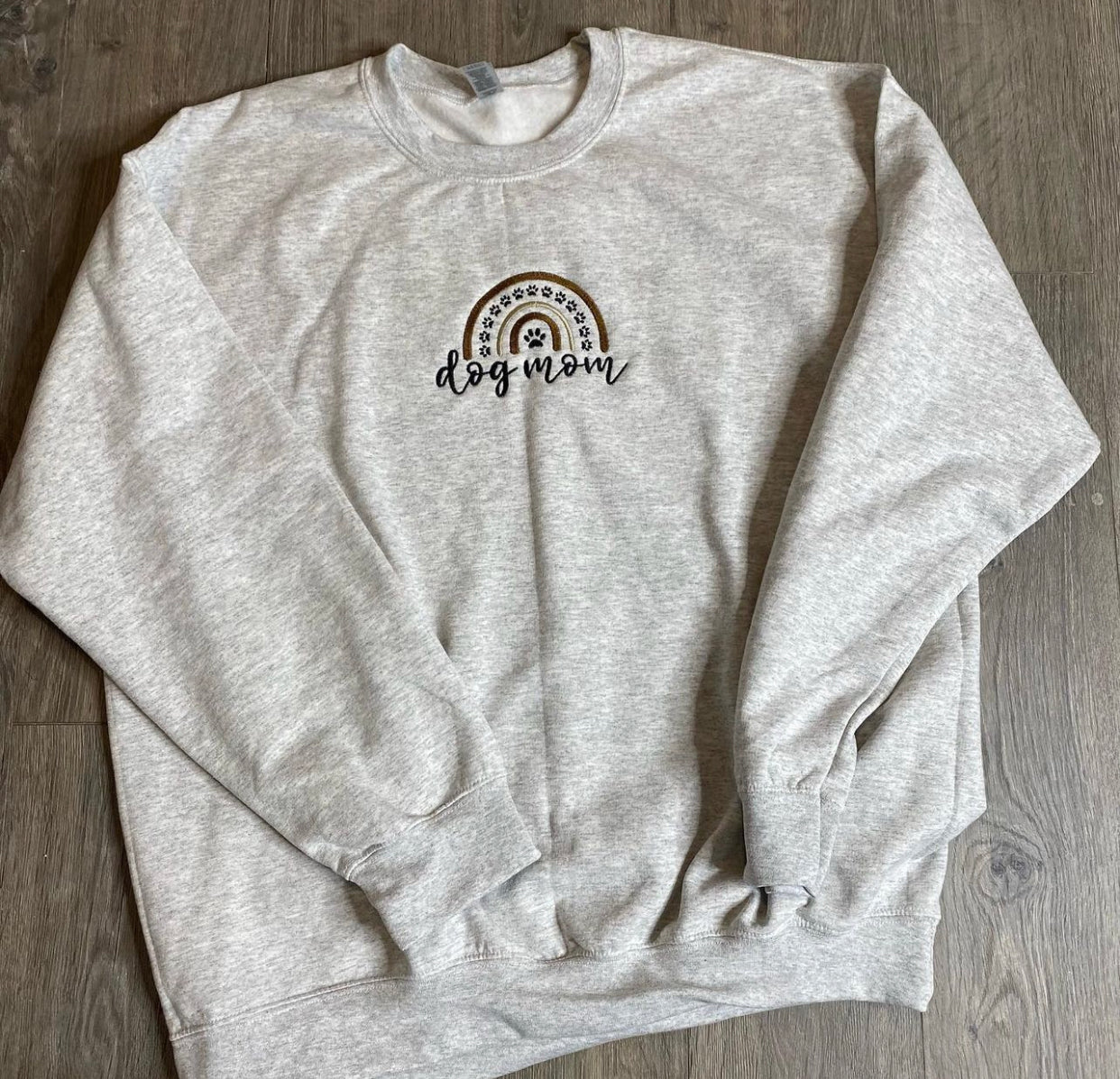 Dog Mom Crewneck